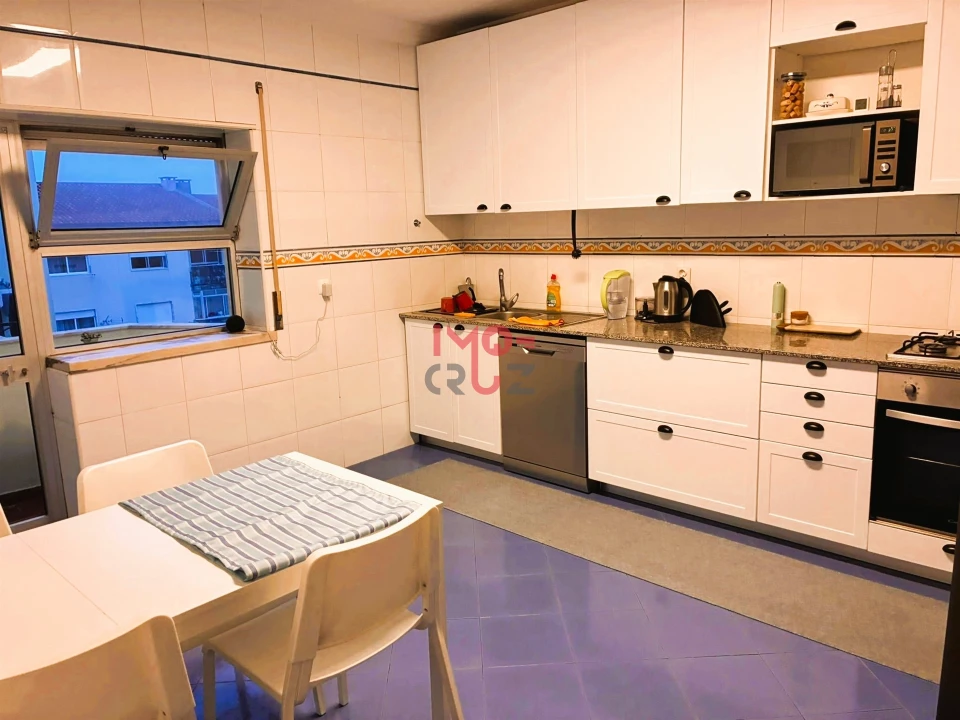 Apartamento T3 para Venda em Bombarral e Vale Covo Foto 6