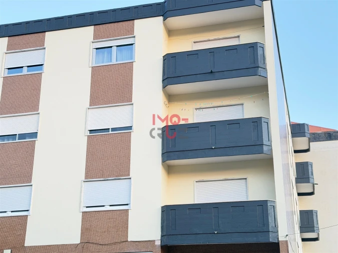 Apartamento T3 para Venda em Bombarral e Vale Covo Foto 25