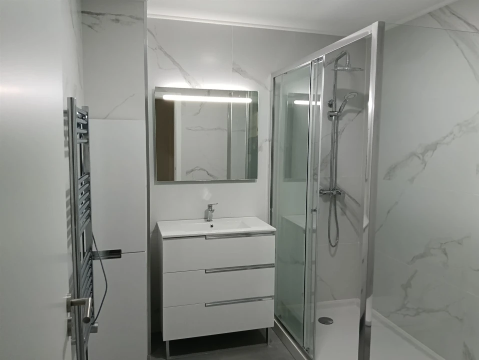 Apartamento T2 para Venda em Santa Clara e Castelo Viegas Foto 6