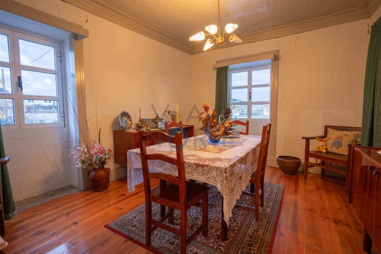 Moradia T3 para Venda em Peredo da Bemposta Foto 7