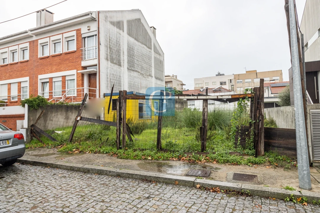 Terreno para Venda em São Mamede de Infesta e Senhora da Hora Foto 7
