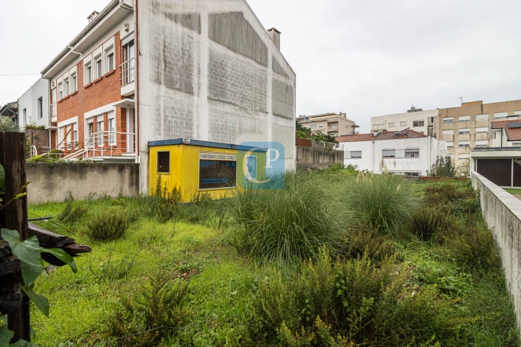 Terreno para Venda em São Mamede de Infesta e Senhora da Hora Foto 1