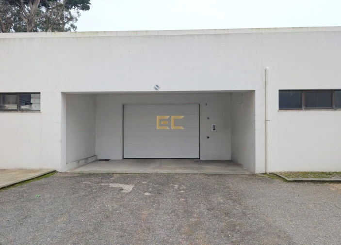 Garagem para Venda em Buarcos Foto 3