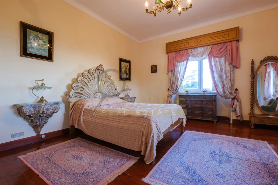 Quinta T9 para Venda em Santa Maria e São Miguel, São Martinho, São Pedro Penaferrim Foto 48