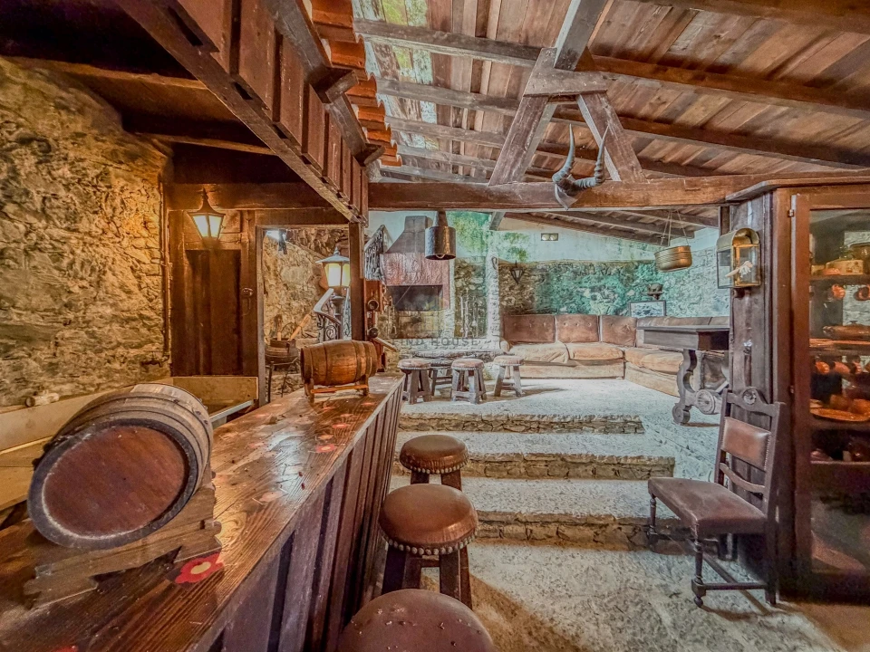 Quinta T9 para Venda em Santa Maria e São Miguel, São Martinho, São Pedro Penaferrim Foto 57