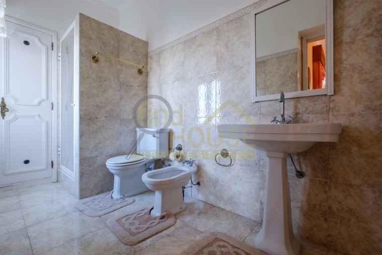 Quinta T9 para Venda em Santa Maria e São Miguel, São Martinho, São Pedro Penaferrim Foto 51