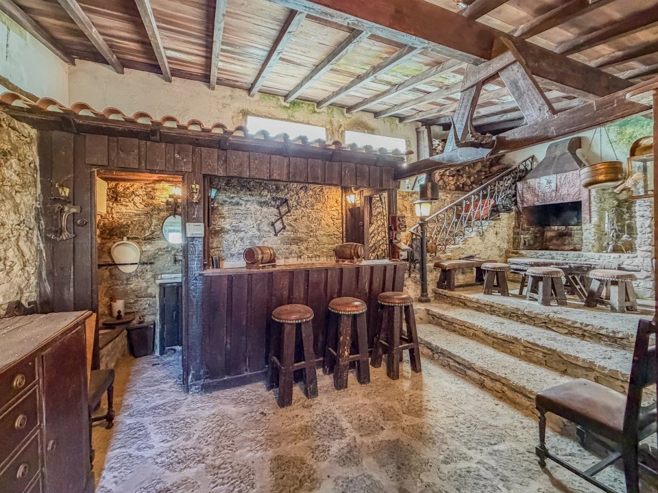 Quinta T9 para Venda em Santa Maria e São Miguel, São Martinho, São Pedro Penaferrim Foto 1