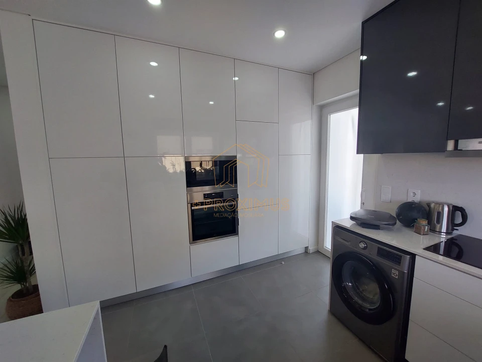 Moradia T3 para Venda em Buarcos Foto 3