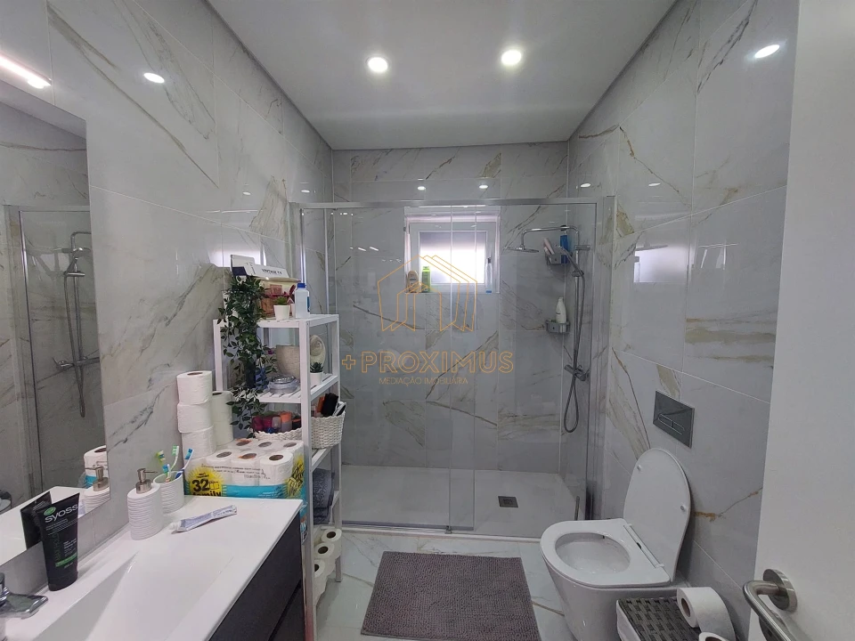 Moradia T3 para Venda em Buarcos Foto 24