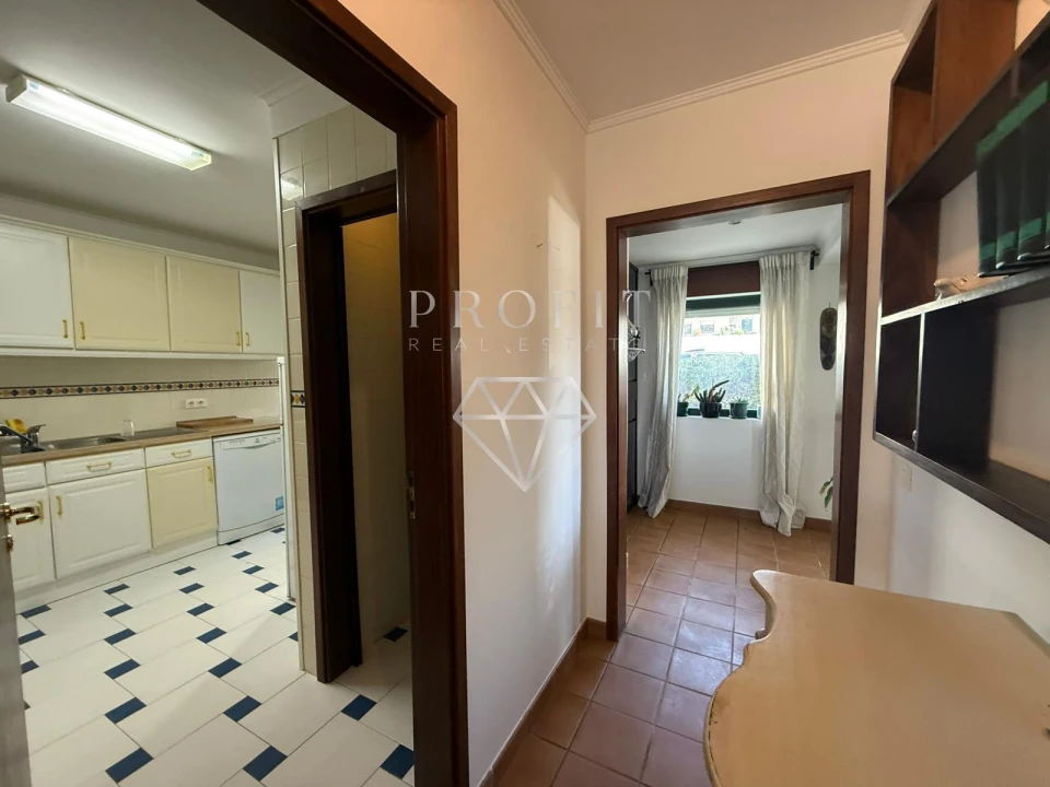 Apartamento T2 para Venda em Sesimbra (Castelo) Foto 16