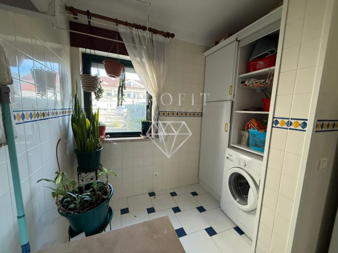 Apartamento T2 para Venda em Sesimbra (Castelo) Foto 18