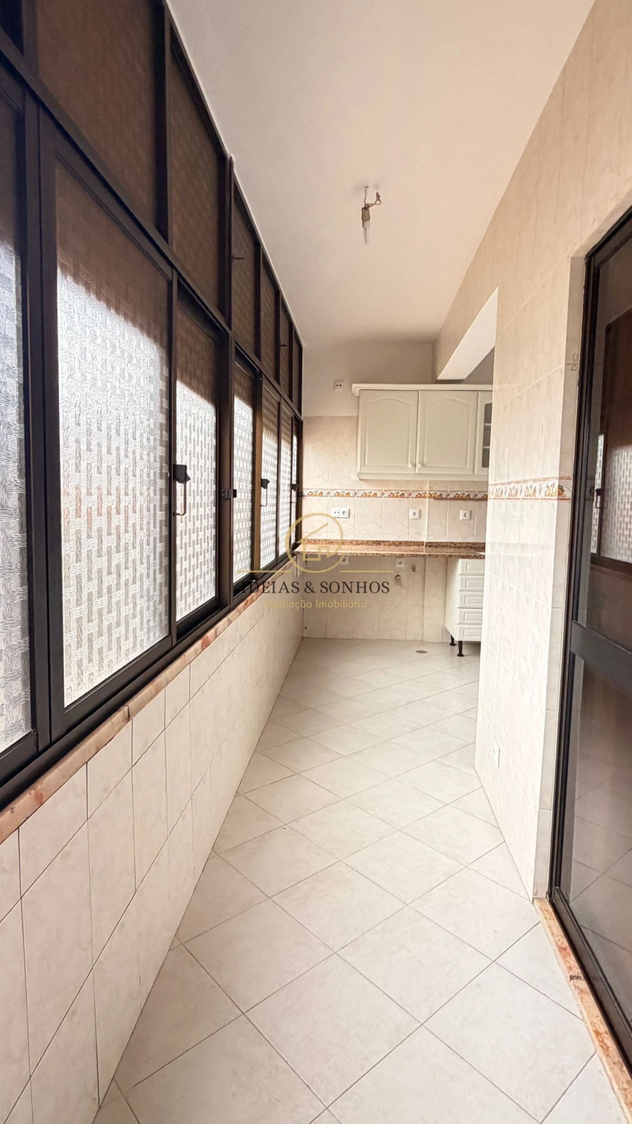 Apartamento T2 para Venda em Laranjeiro e Feijó Foto 6