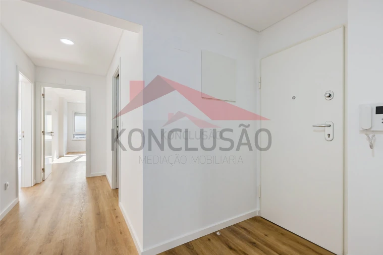 Apartamento T3 para Venda em Póvoa de Santa Iria e Forte da Casa Foto 7