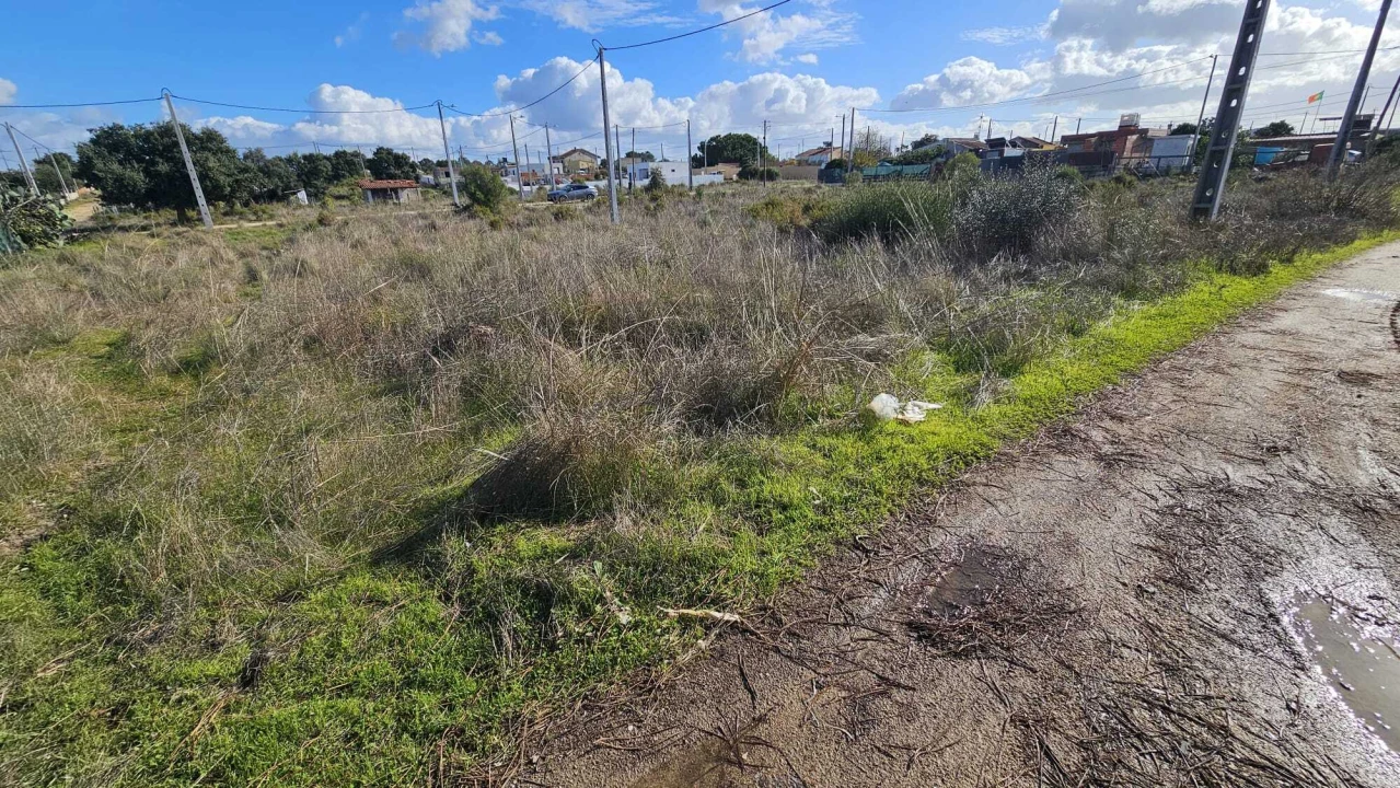 Terreno para Venda em Quinta do Anjo Foto 1