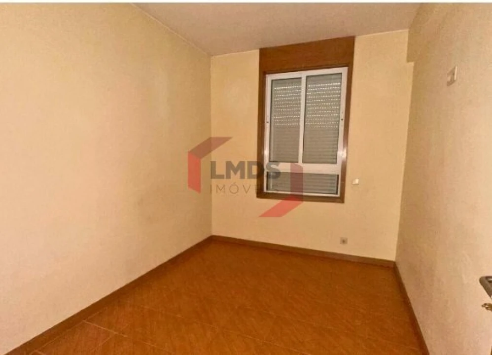 Apartamento T3 para Venda em Paranhos Foto 12