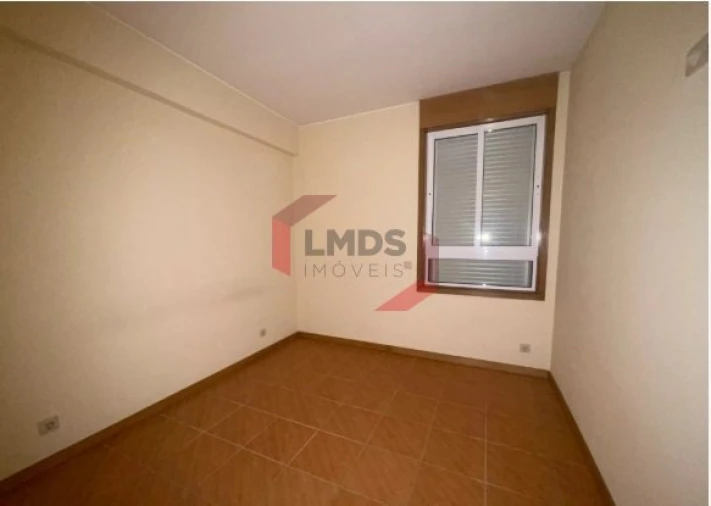 Apartamento T3 para Venda em Paranhos Foto 10