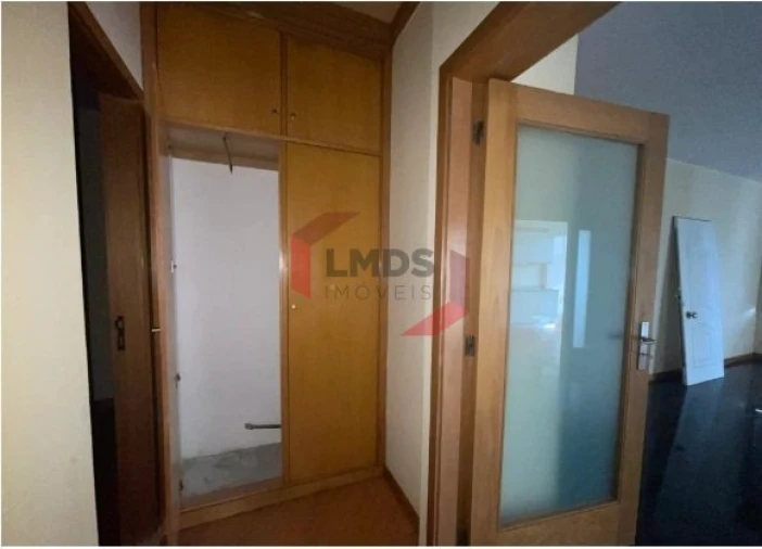 Apartamento T3 para Venda em Paranhos Foto 14