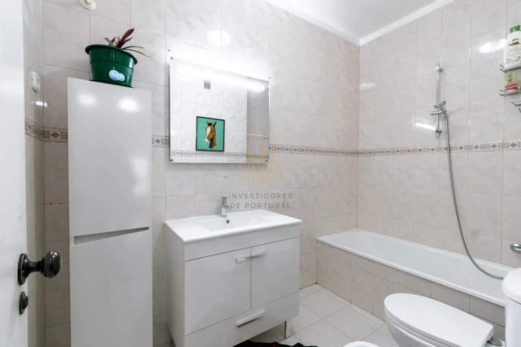 Apartamento T3 para Venda em Almada, Cova da Piedade, Pragal e Cacilhas Foto 14