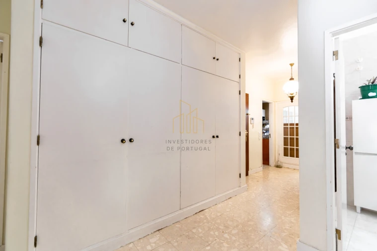 Apartamento T3 para Venda em Almada, Cova da Piedade, Pragal e Cacilhas Foto 16