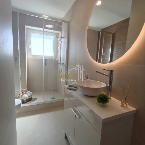 Apartamento T3 para Venda em Benfica