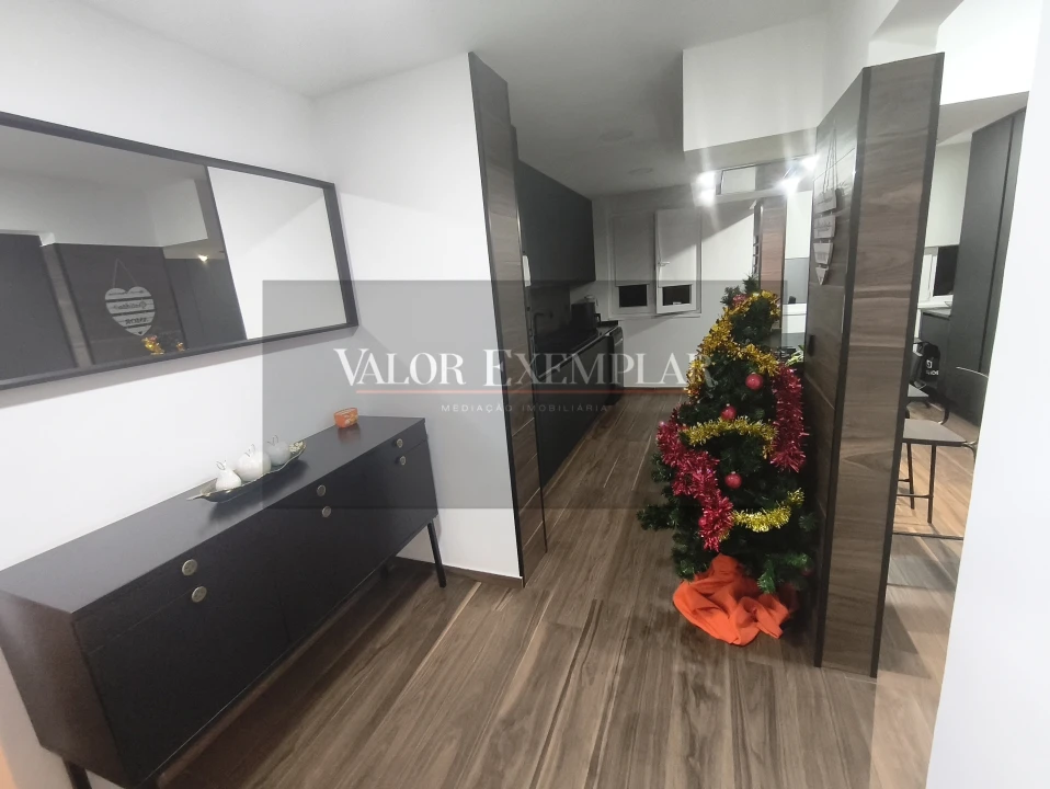 Apartamento T4 para Venda em Baixa da Banheira e Vale da Amoreira Foto 4