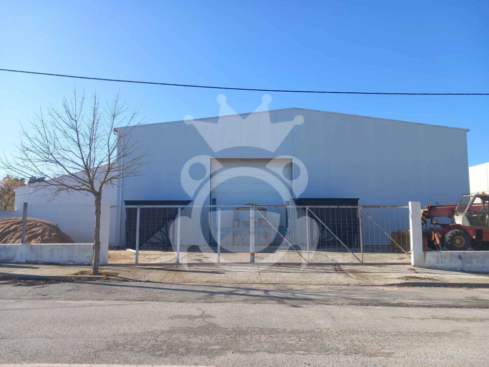 Armazém para Venda em Serpa (Salvador e Santa Maria) Foto 3