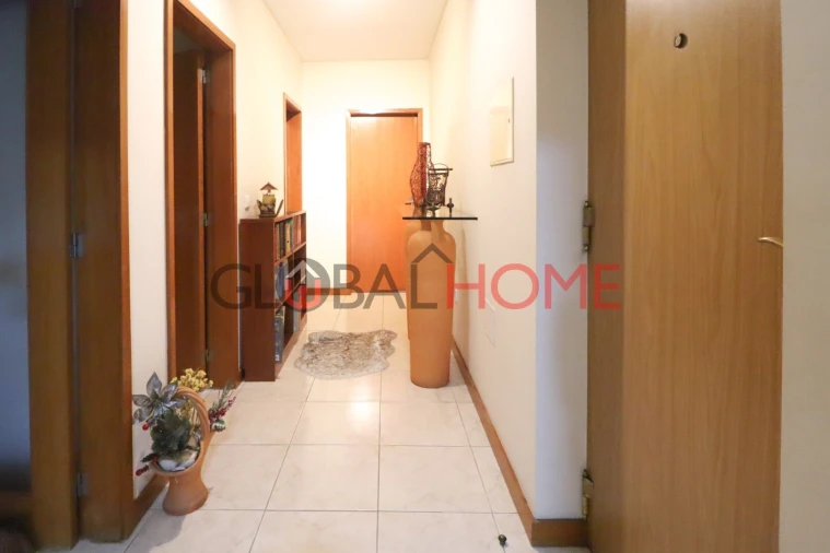 Apartamento T2 para Venda em Fânzeres e São Pedro da Cova Foto 7