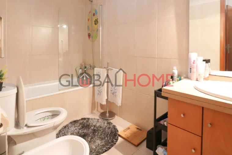 Apartamento T2 para Venda em Fânzeres e São Pedro da Cova Foto 20