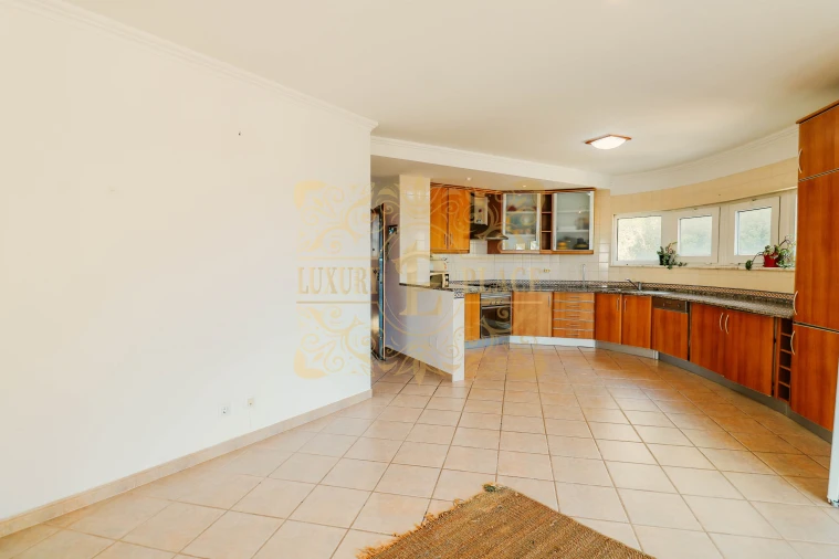 Apartamento T1 para Venda em Sesimbra (Santiago) Foto 7