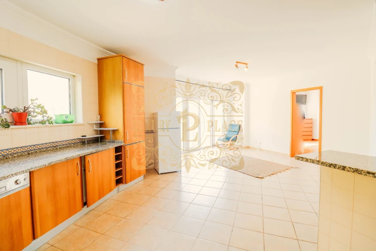 Apartamento T1 para Venda em Sesimbra (Santiago) Foto 12