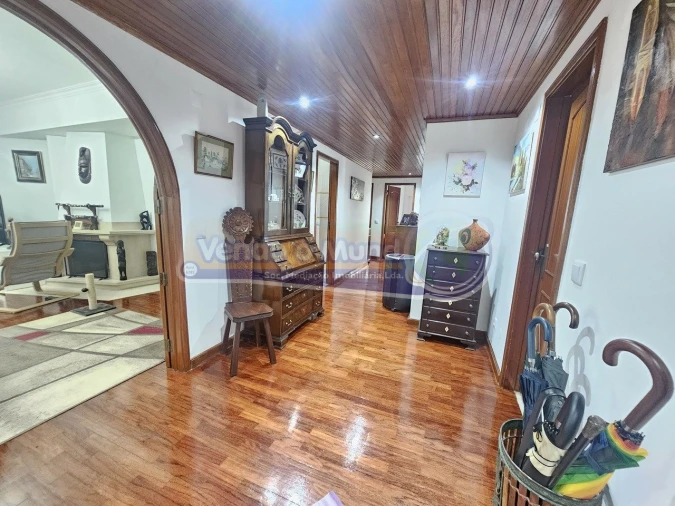 Apartamento T3 para Venda em Algueirão-Mem Martins Foto 6