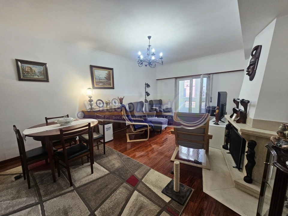 Apartamento T3 para Venda em Algueirão-Mem Martins Foto 10