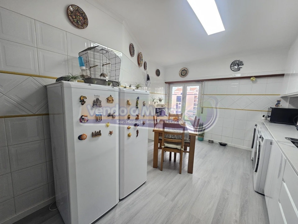 Apartamento T3 para Venda em Algueirão-Mem Martins Foto 5