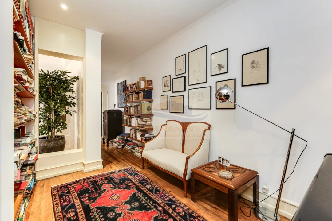 Apartamento T6 para Venda em Areeiro Foto 26