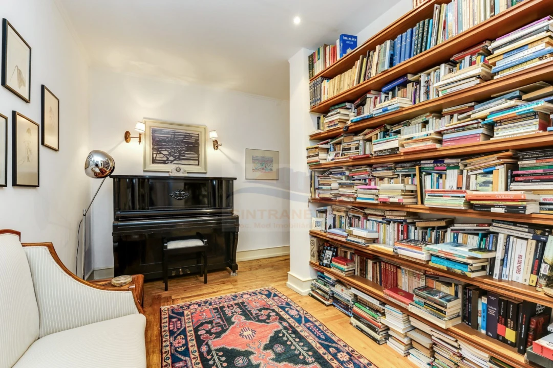 Apartamento T6 para Venda em Areeiro Foto 28