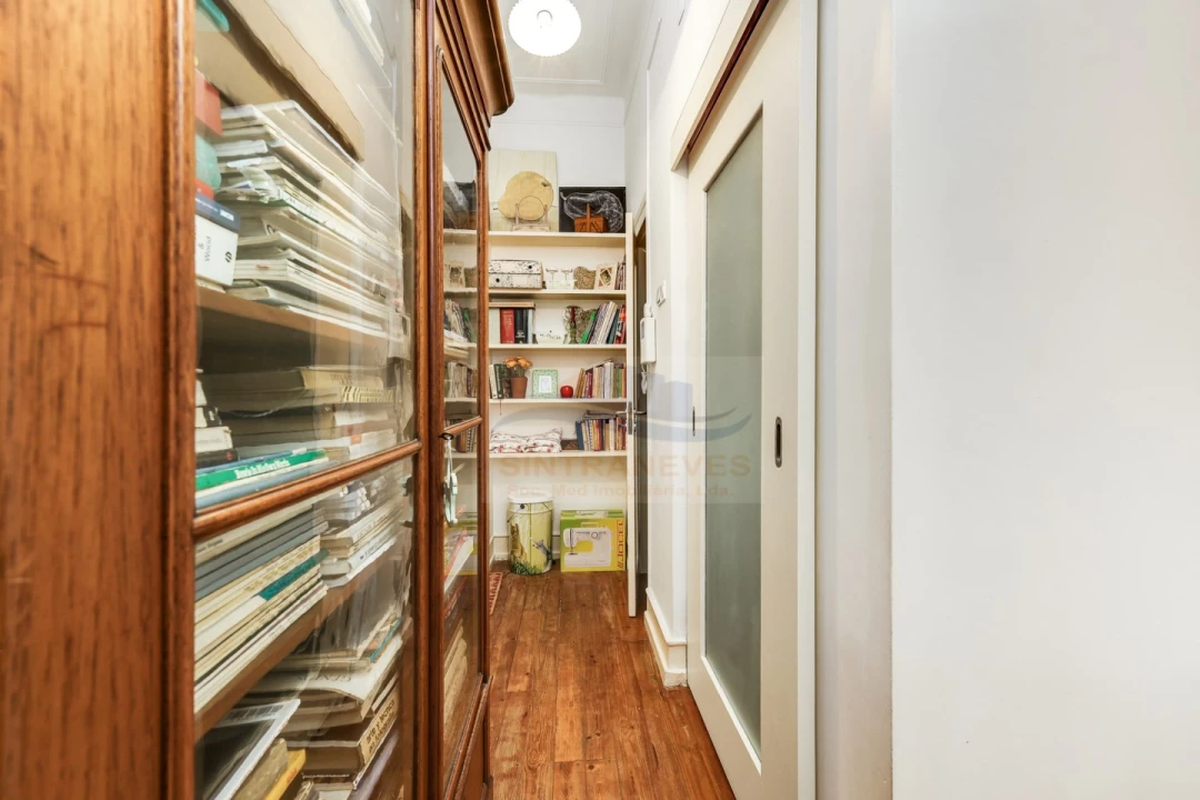 Apartamento T6 para Venda em Areeiro Foto 32