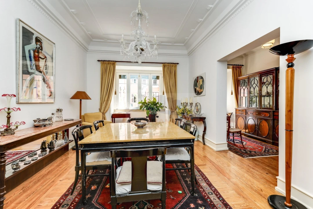 Apartamento T6 para Venda em Areeiro Foto 35