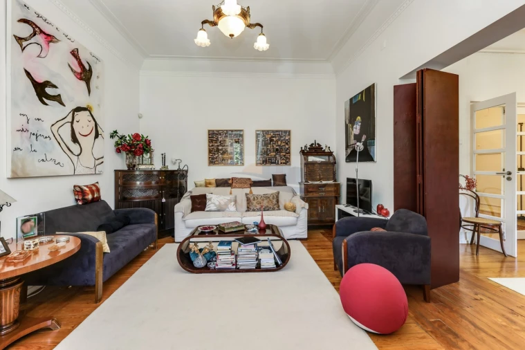 Apartamento T6 para Venda em Areeiro Foto 1