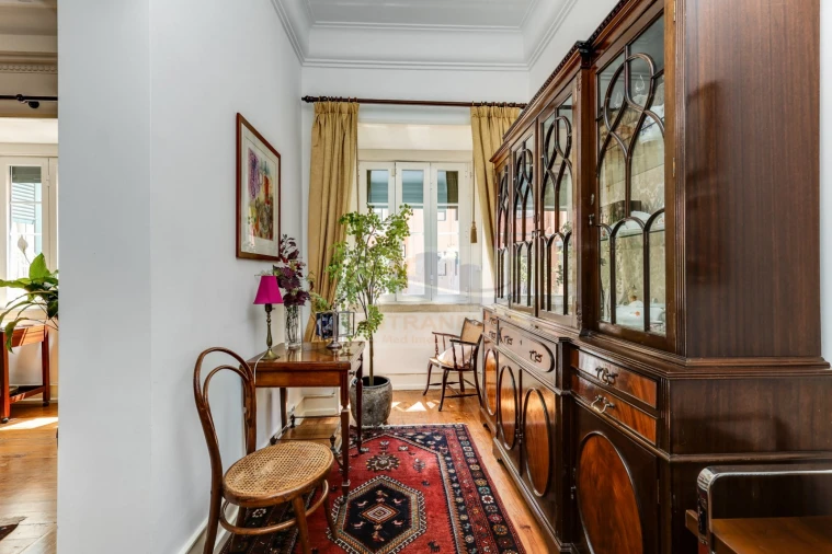 Apartamento T6 para Venda em Areeiro Foto 34