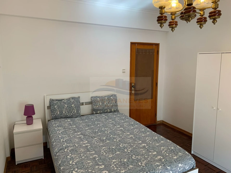 Apartamento T2 para Venda em Venteira Foto 6