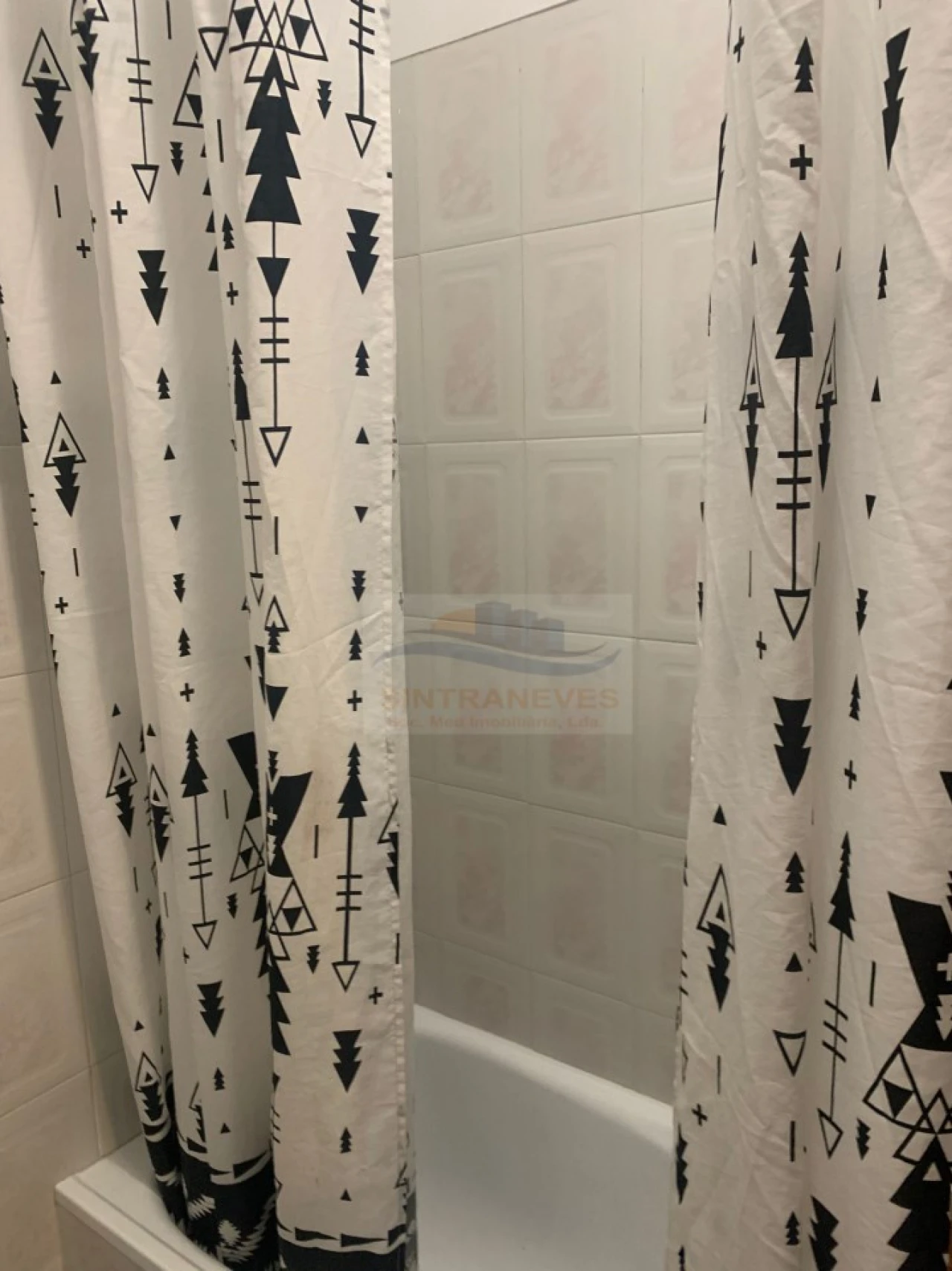 Apartamento T2 para Venda em Venteira Foto 9