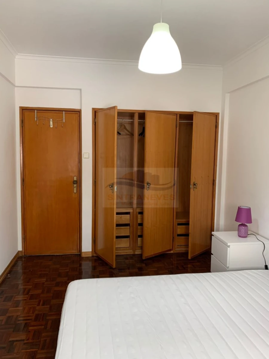 Apartamento T2 para Venda em Venteira Foto 2