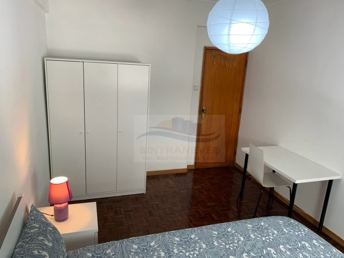 Apartamento T2 para Venda em Venteira Foto 7