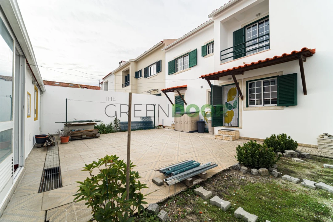 Moradia para Venda em Azeitão (São Lourenço e São Simão) Foto 2