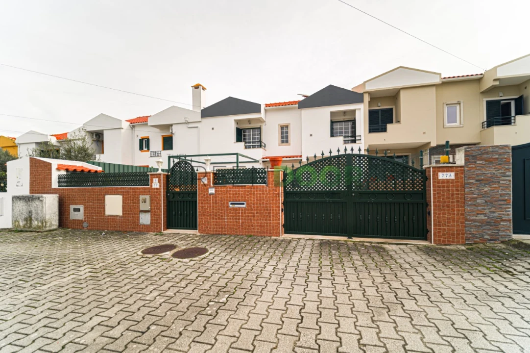 Moradia para Venda em Azeitão (São Lourenço e São Simão) Foto 32