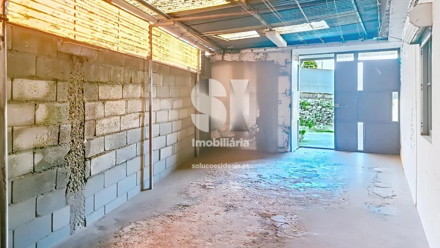 Moradia T3 para Venda em Recarei Foto 28