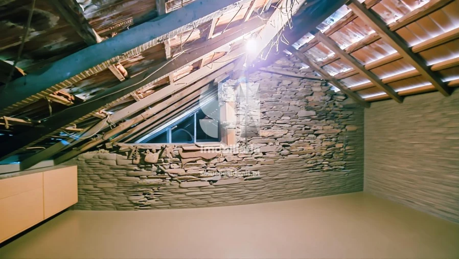 Moradia T3 para Venda em Recarei Foto 23