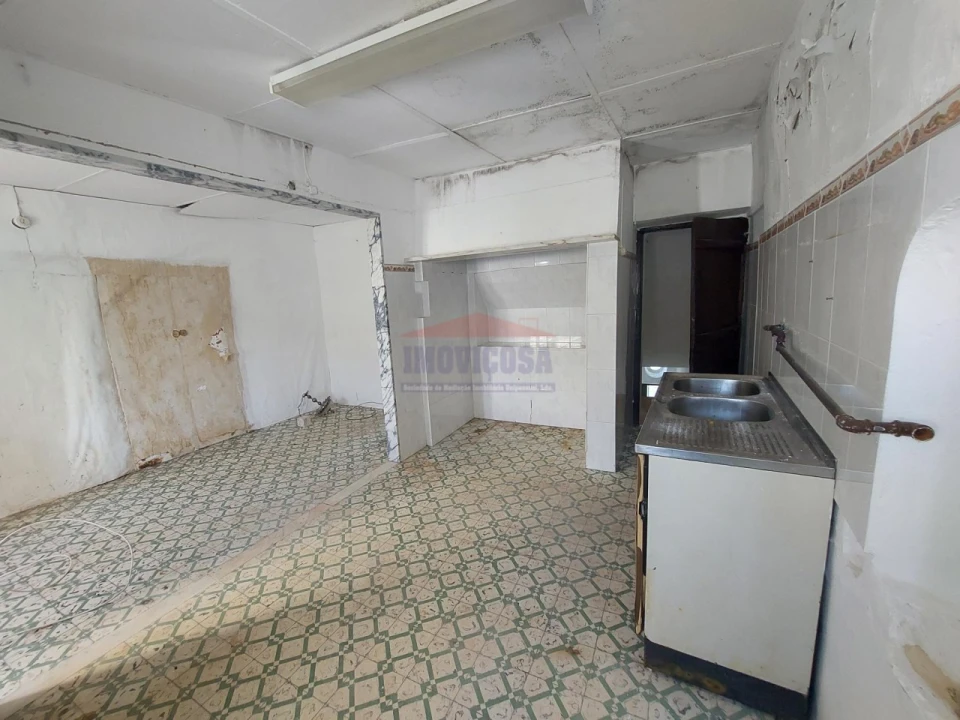 Moradia T3 para Venda em Nossa Senhora da Conceição e São Bartolomeu Foto 12