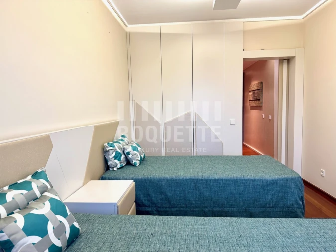 Apartamento T3 para Venda em Aldoar, Foz do Douro e Nevogilde Foto 17