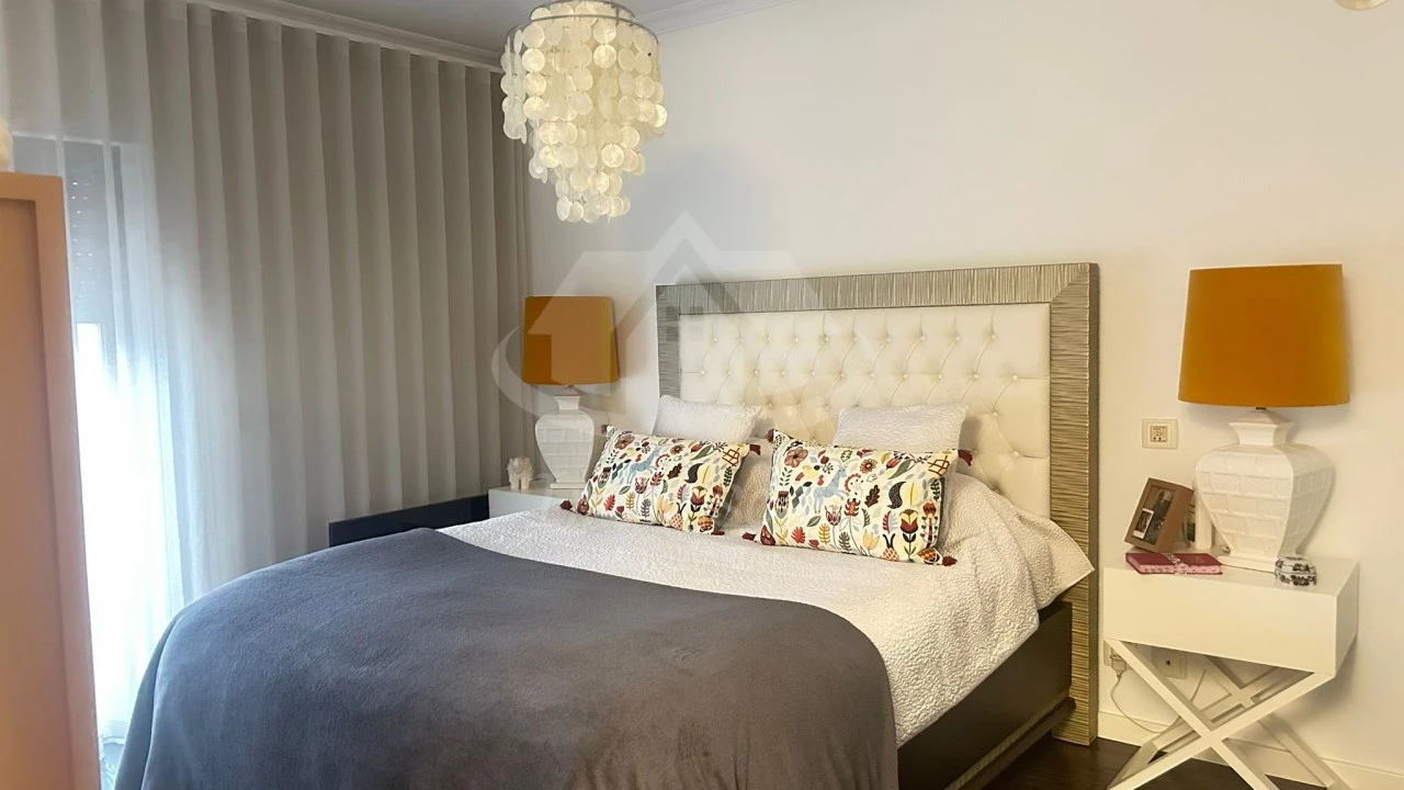 Apartamento T2 para Venda em Sacavém e Prior Velho Foto 11